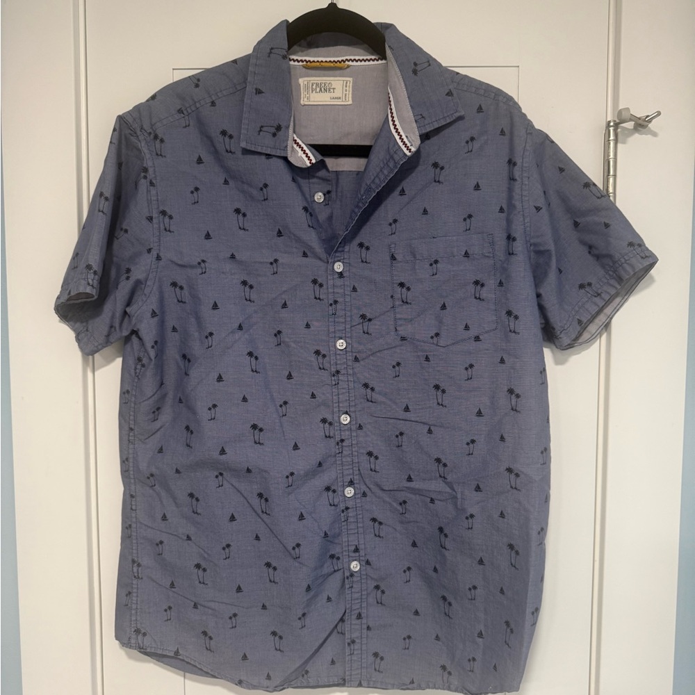 Free Planet Navy Palm Tree Casual Shirt